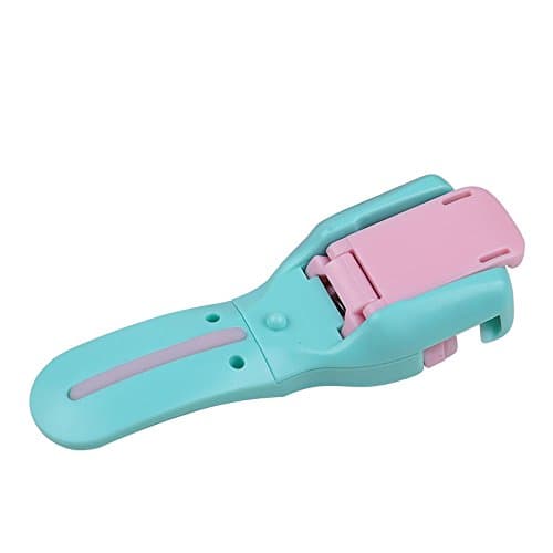 IVITAS Mini Handheld Eyelash Curler Tool (Green)