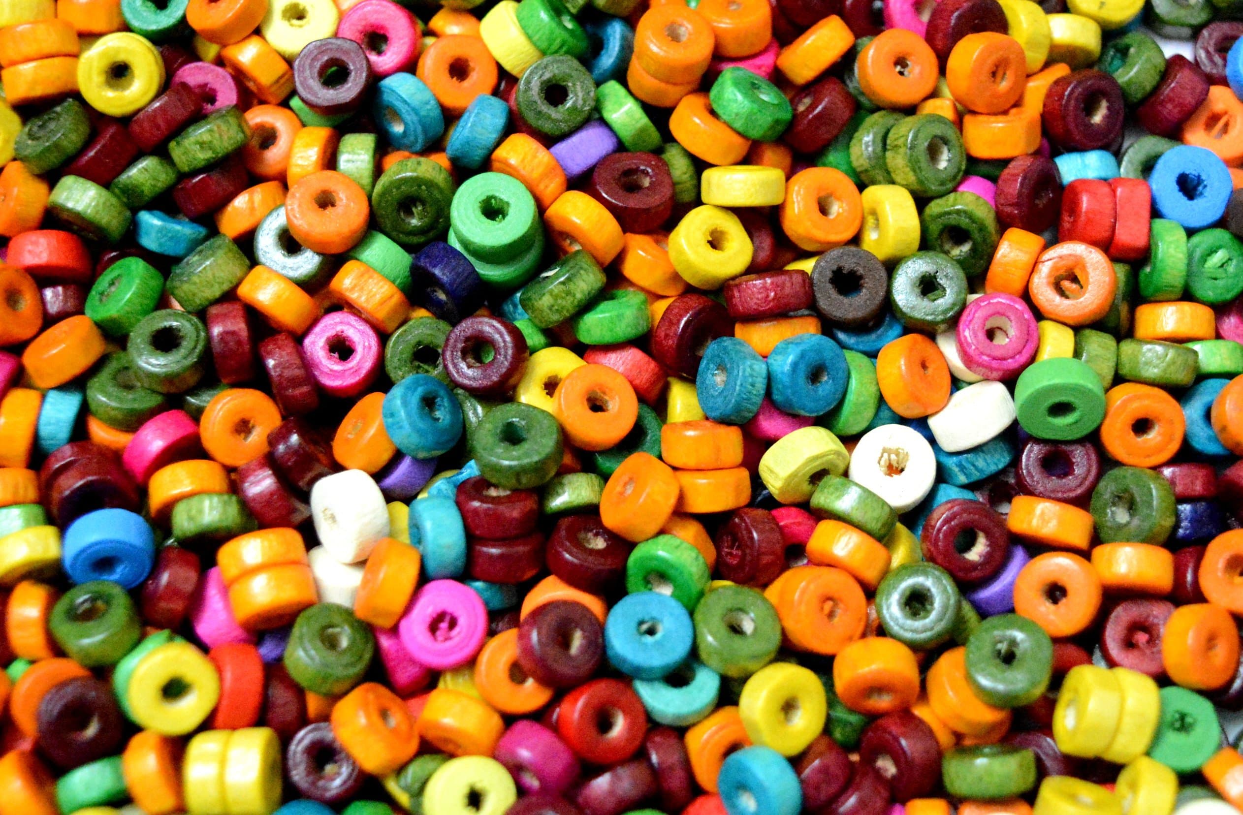 udhayam Wooden Flat Beads (Multicolour)