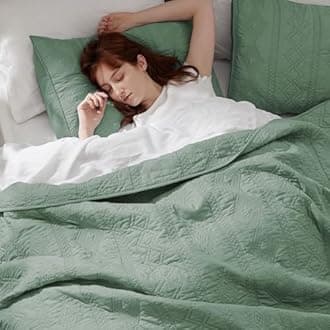 Bedsure 100% Cotton Quilt Set - Lightweight Queen Bedspread, Sage Green Cozy Bedding Coverlet 3-Piece with Pillow Shams in Geometric Pattern for All Season, 90x96 inches, 100% Cotton Voile