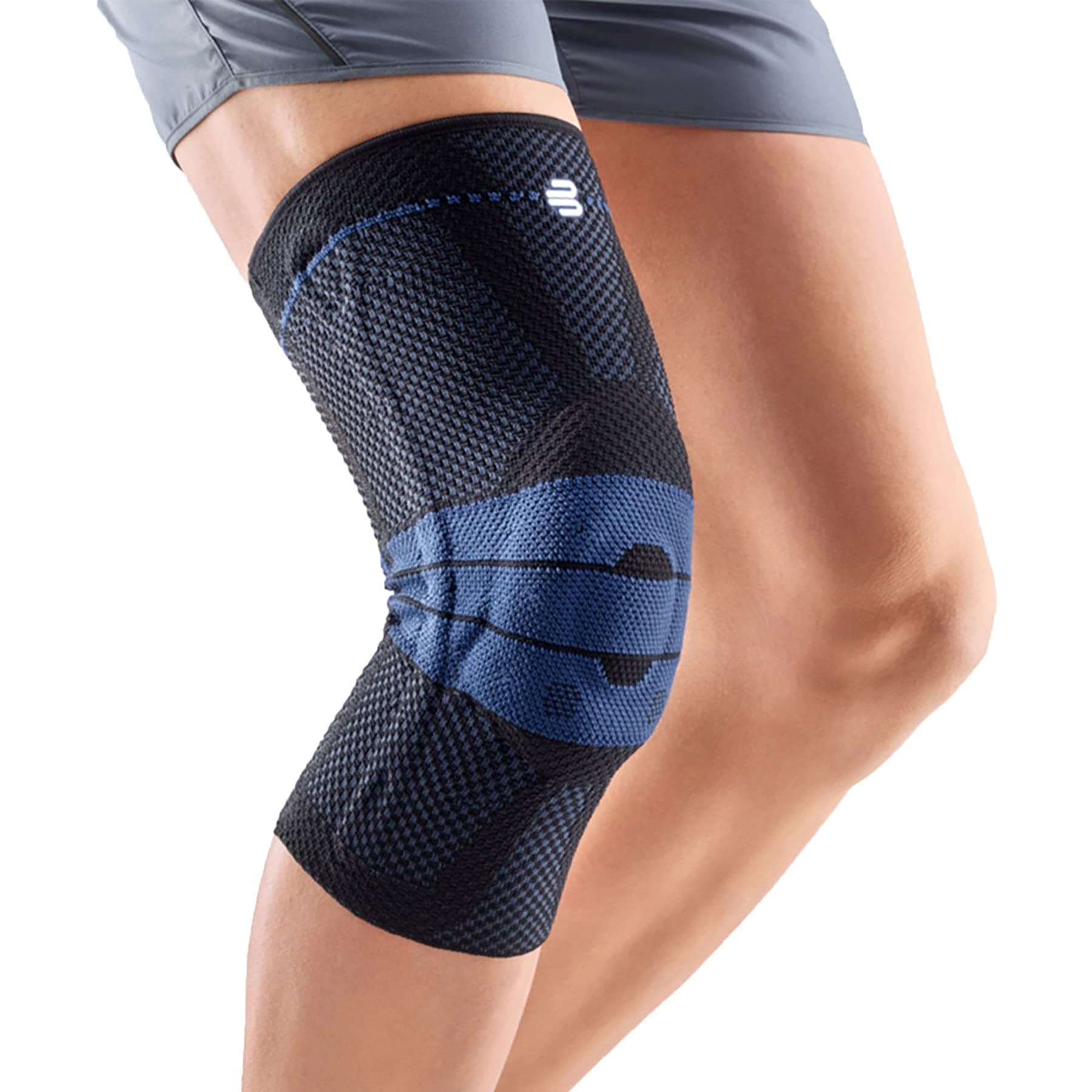Bauerfeind GenuTrain Knee Support Brace (New Version) - Targeted Support for Pain Relief & Stabilization for Weak, Swollen & Injured Knees & Arthritis - Size 3 - Color Black