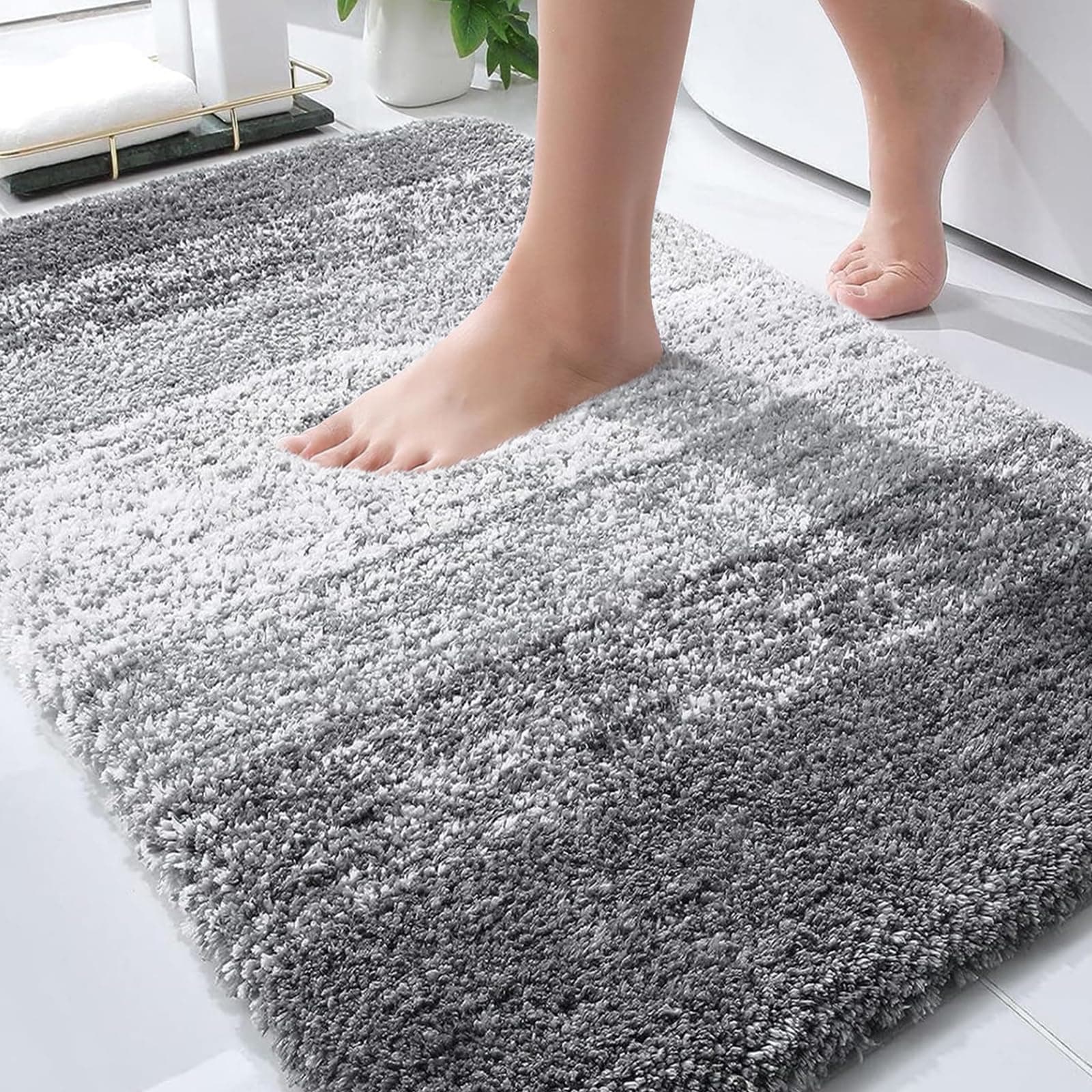 Bathroom Rugs Mat 30x20, Extra Soft Absorbent Microfiber Bath Rugs, Rubber Backing, Quick Dry, Machine Washable Bath Mats for Bathroom Floor, Tub and Shower, Home Decor Accessories, Grey