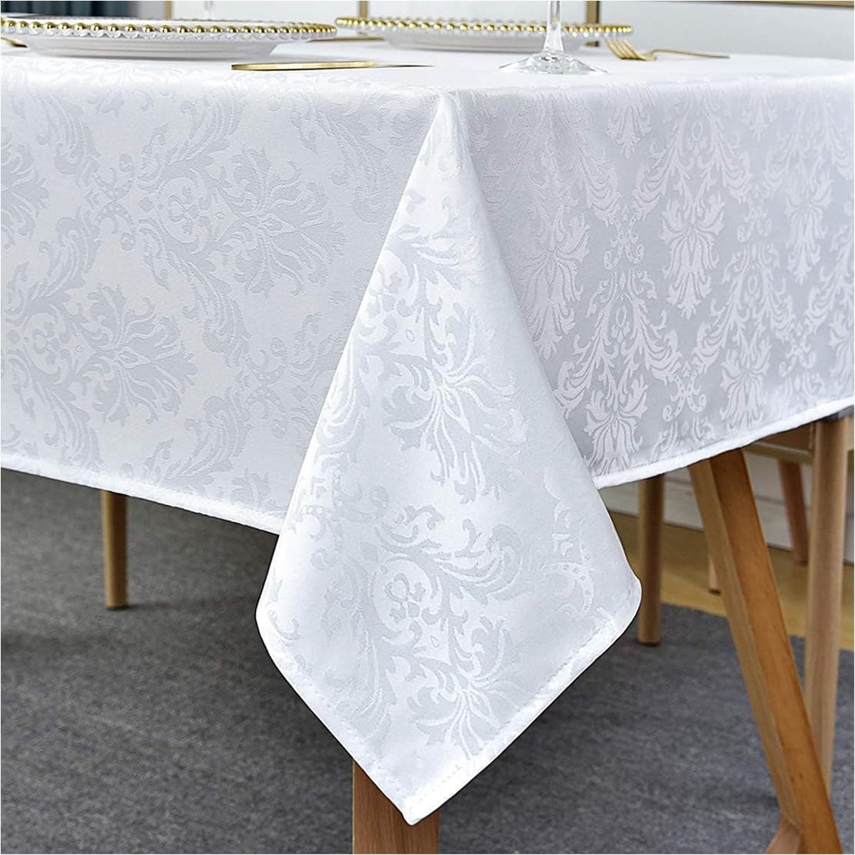 Rectangle Table Cloth - 60 x 102 Inch White Jacquard Tablecloths Damask Design Spillproof Wrinkle Resistant Shrinkproof Soft Tablecloth Polyester Oblong Table Cover for Kitchen Dinning Party Tabletop